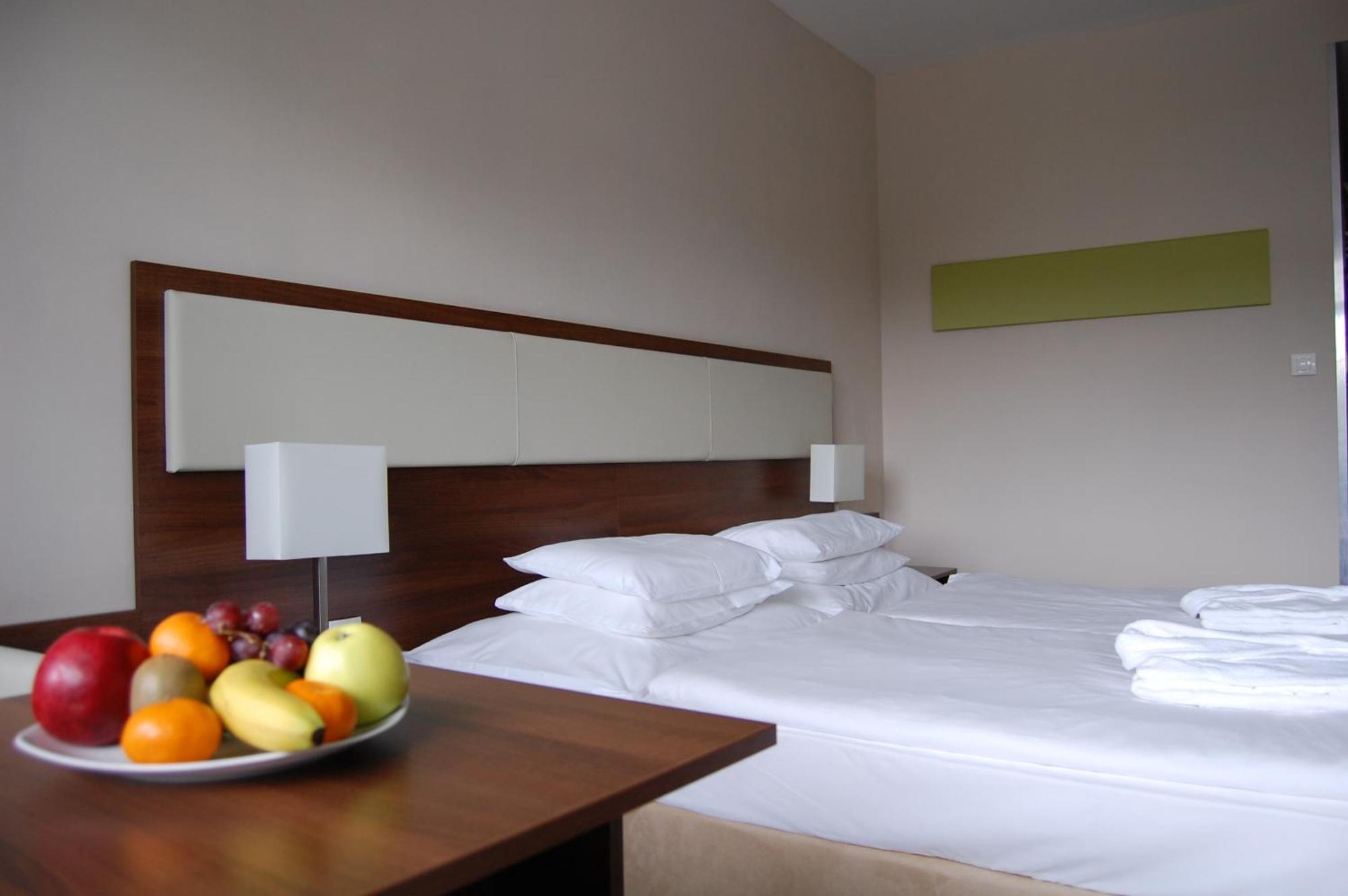 Ensana Splendid Hotel Piest'any Ngoại thất bức ảnh