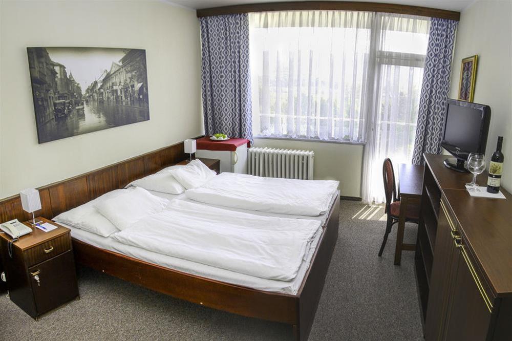 Ensana Splendid Hotel Piest'any Ngoại thất bức ảnh